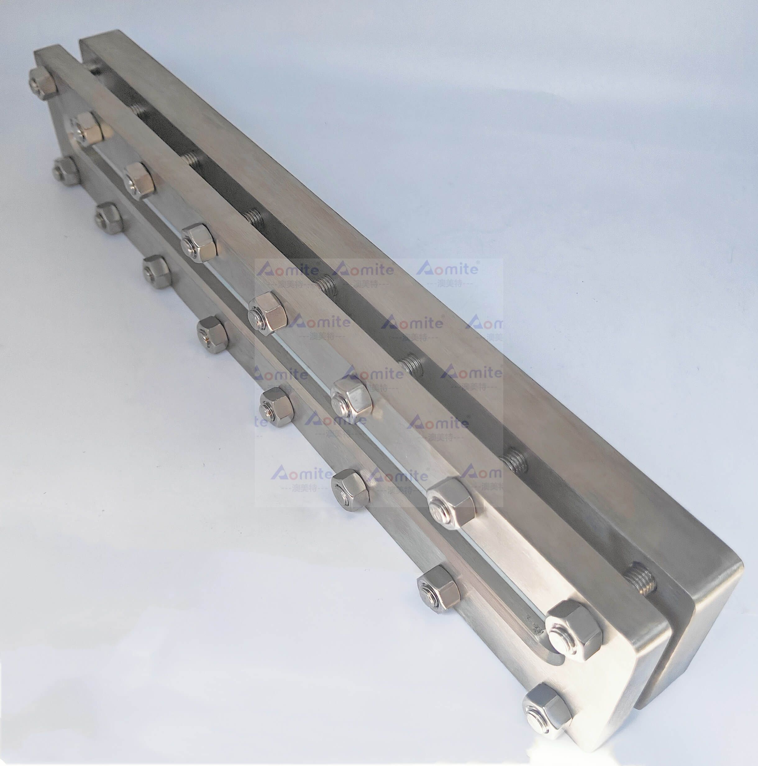 304 Stainless Steel Rectangle Oval Sight Glass - 80x300mm Square Flange Observation Window for Industrial Flow Monitoring