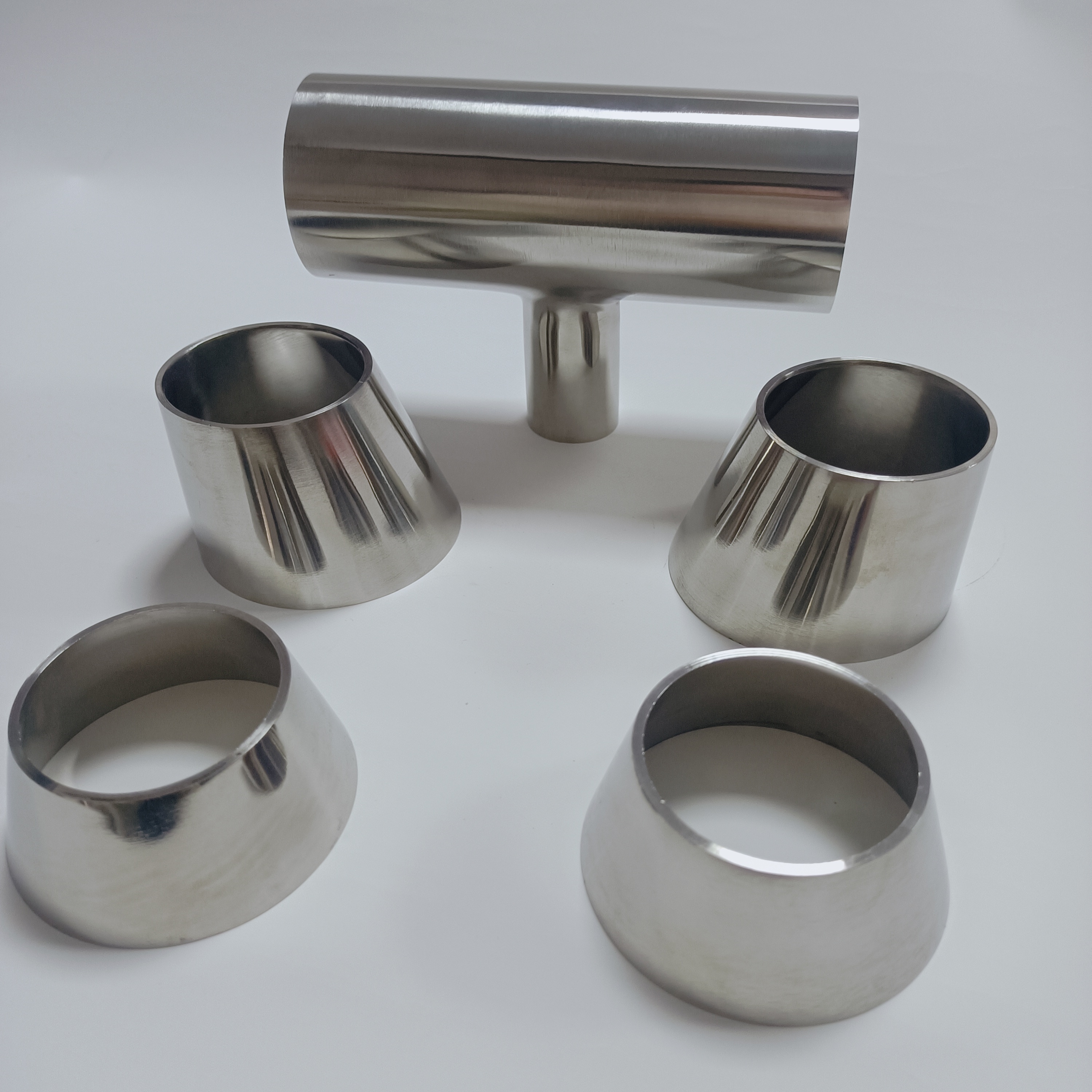 Stainless Steel Sanitary Pipe Fittings Reducing Tee Elbow